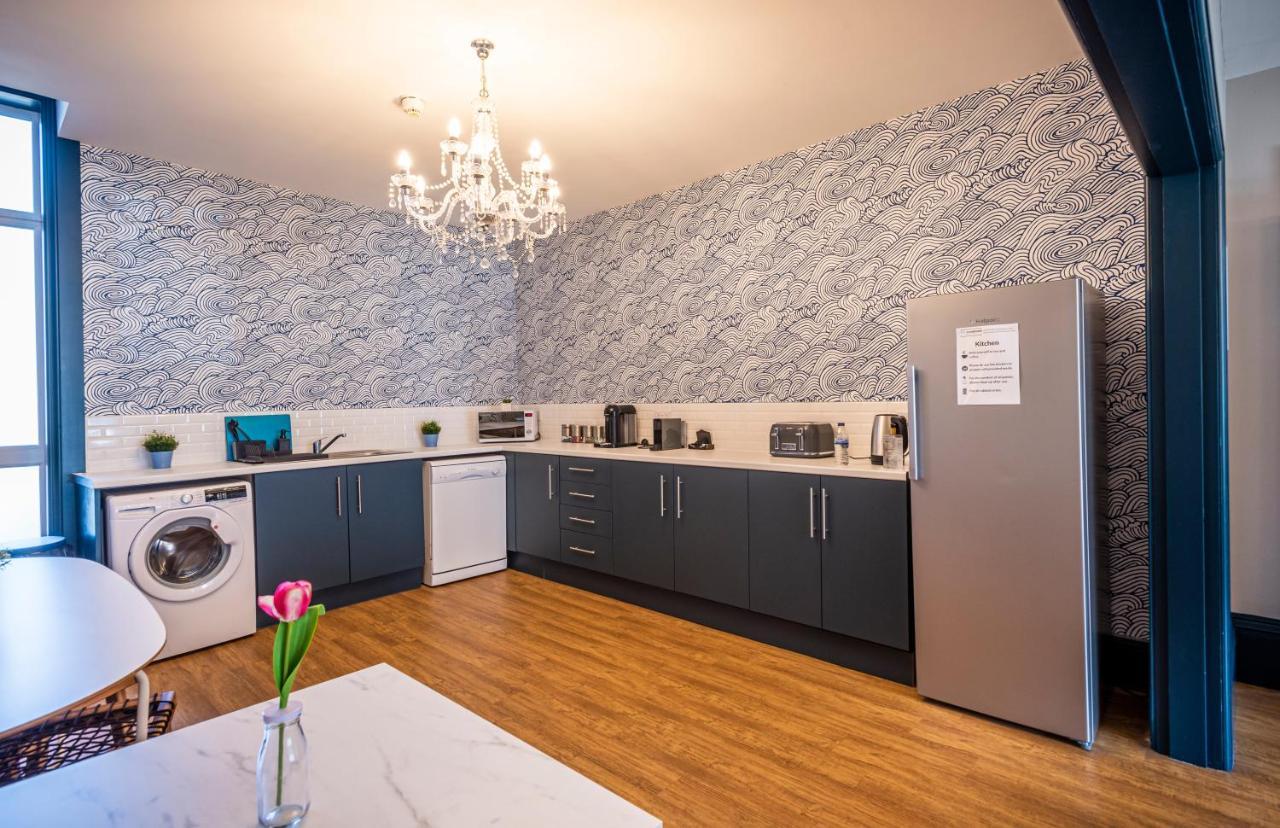 3 -Min Walk To Southport Pier & Beach Fast Wi-Fi & Perfect Getaway Zewnętrze zdjęcie