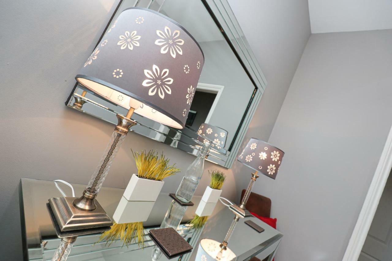 3 -Min Walk To Southport Pier & Beach Fast Wi-Fi & Perfect Getaway Zewnętrze zdjęcie