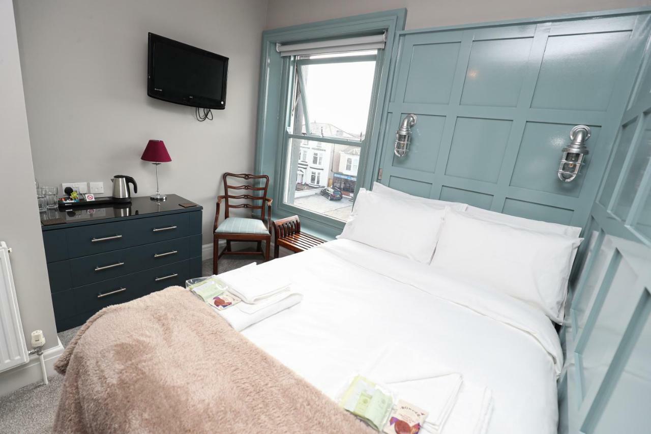 3 -Min Walk To Southport Pier & Beach Fast Wi-Fi & Perfect Getaway Zewnętrze zdjęcie